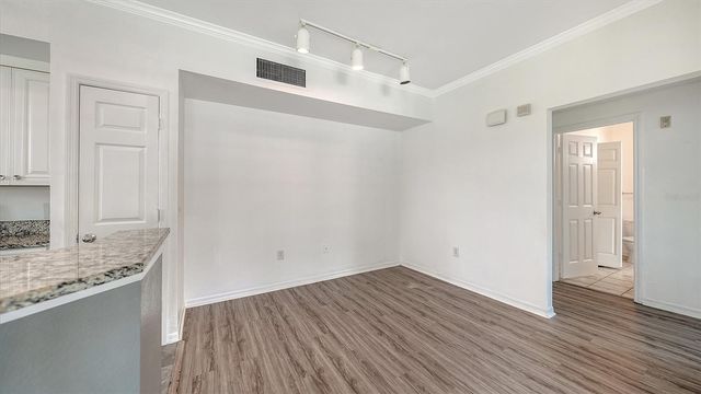 5501 ROSEHILL ROAD 105, Sarasota, FL 34233