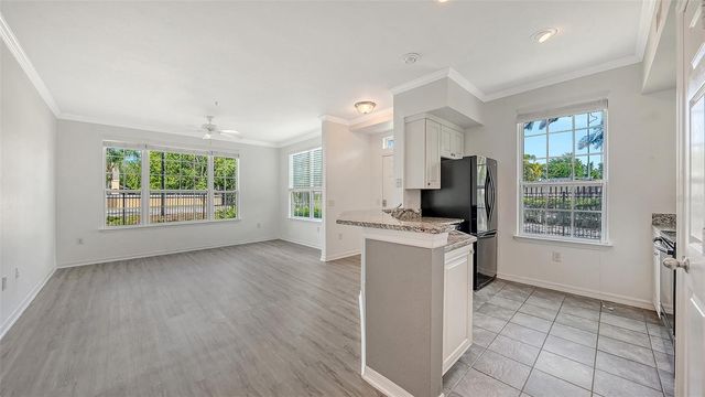 5501 ROSEHILL ROAD 105, Sarasota, FL 34233