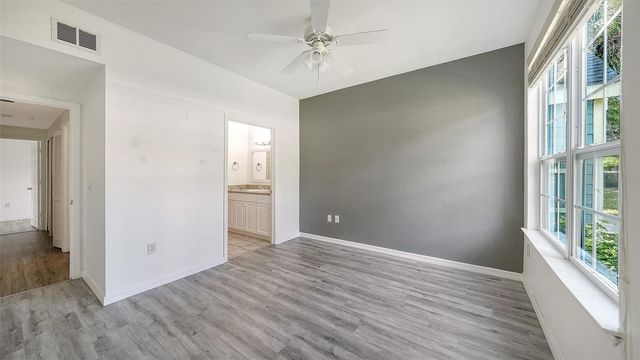 5501 ROSEHILL ROAD 105, Sarasota, FL 34233