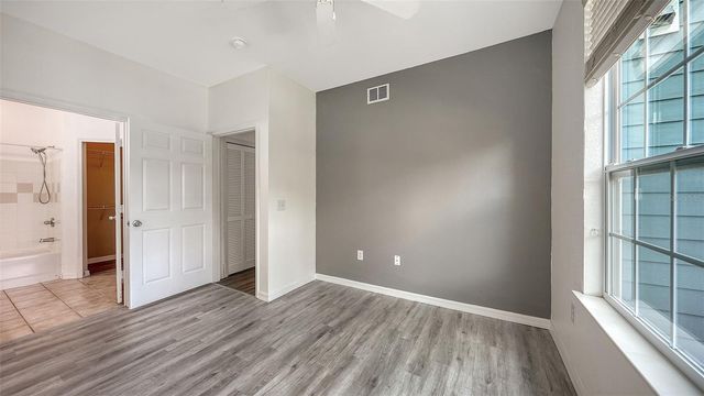 5501 ROSEHILL ROAD 105, Sarasota, FL 34233