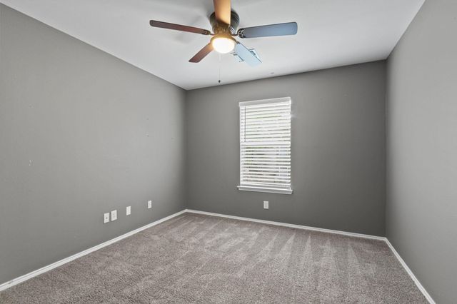 10 Jenny Wren Court, The Woodlands, TX 77382