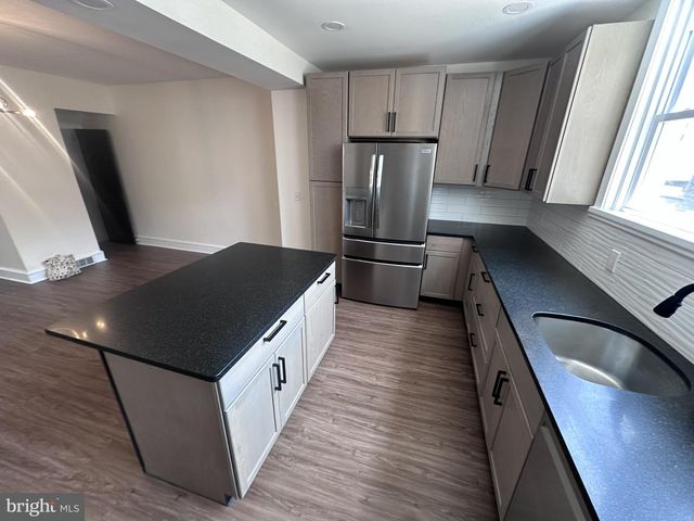 1538 CLEARVIEW ST, Philadelphia, PA 19141