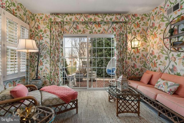 44452 OAKMONT MANOR SQ, Ashburn, VA 20147