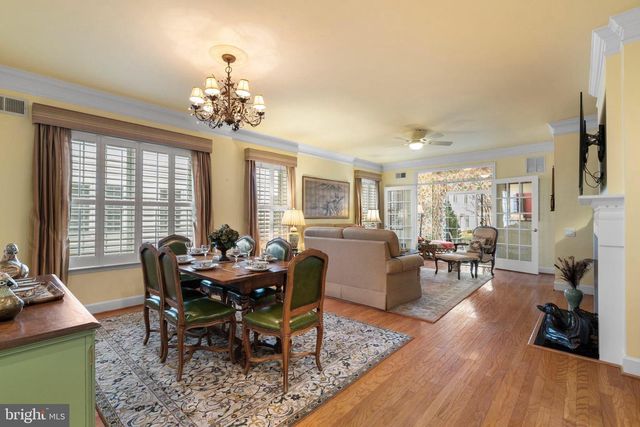 44452 OAKMONT MANOR SQ, Ashburn, VA 20147