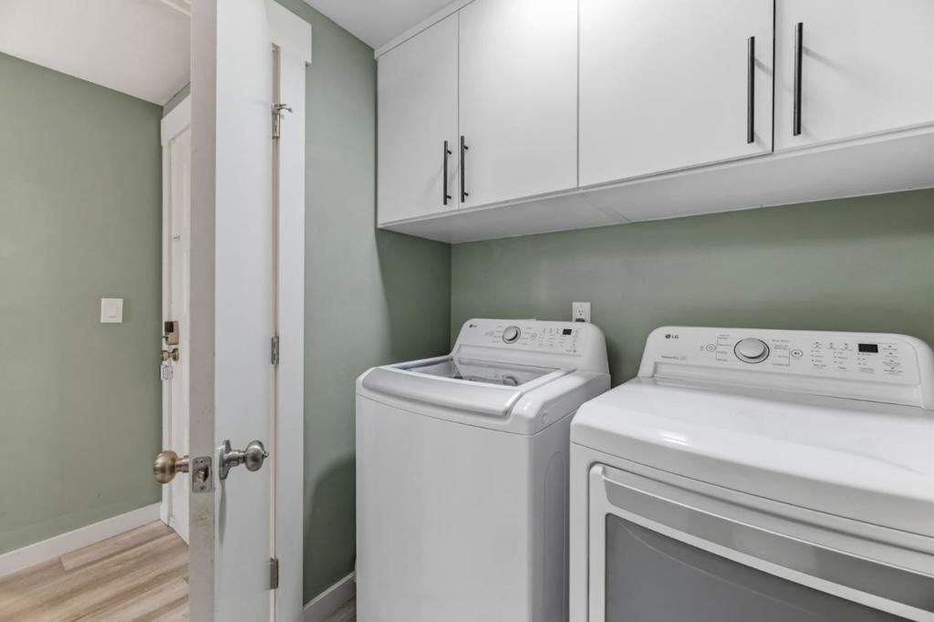 Image 26 of property listing at 6136 Joaquin Murieta Avenue A, Newark, CA 94560