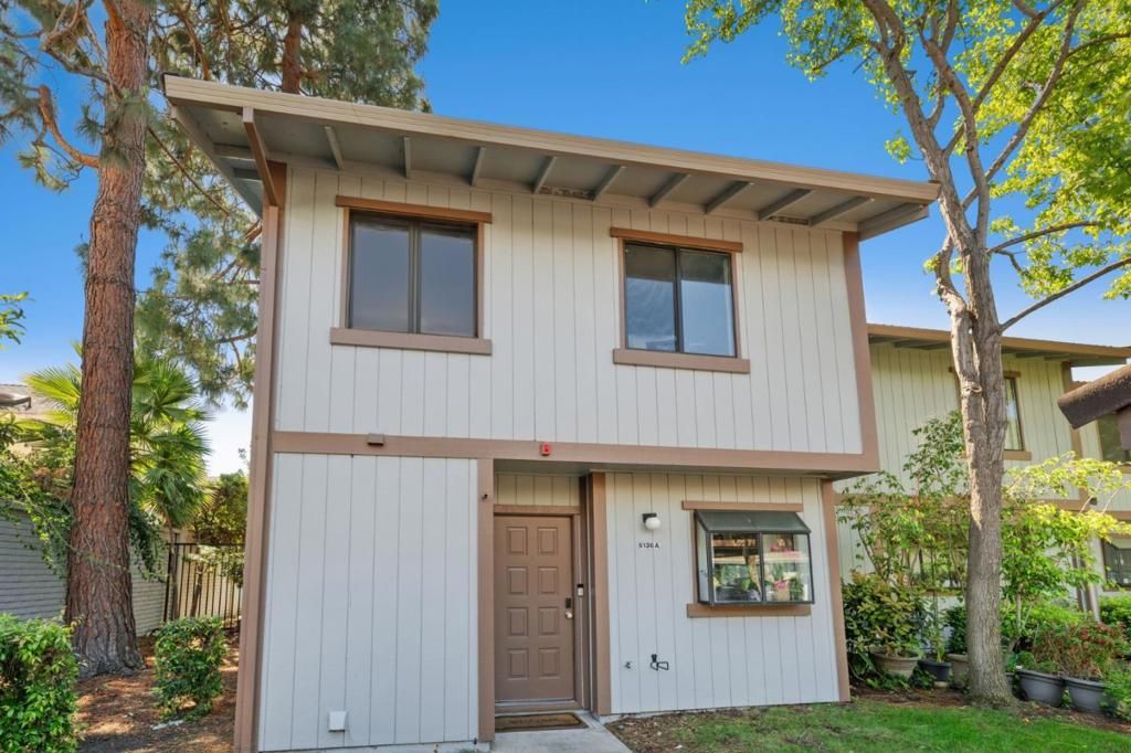 Image 4 of property listing at 6136 Joaquin Murieta Avenue A, Newark, CA 94560