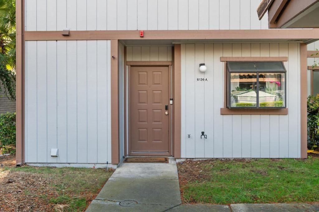 Image 7 of property listing at 6136 Joaquin Murieta Avenue A, Newark, CA 94560