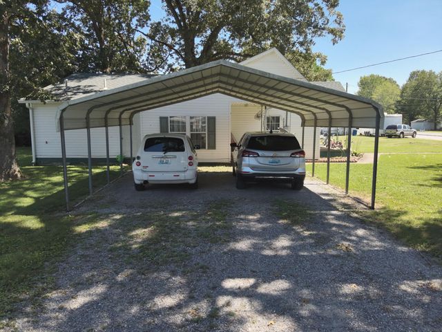 3952 US Hwy 68, Benton, KY 42025