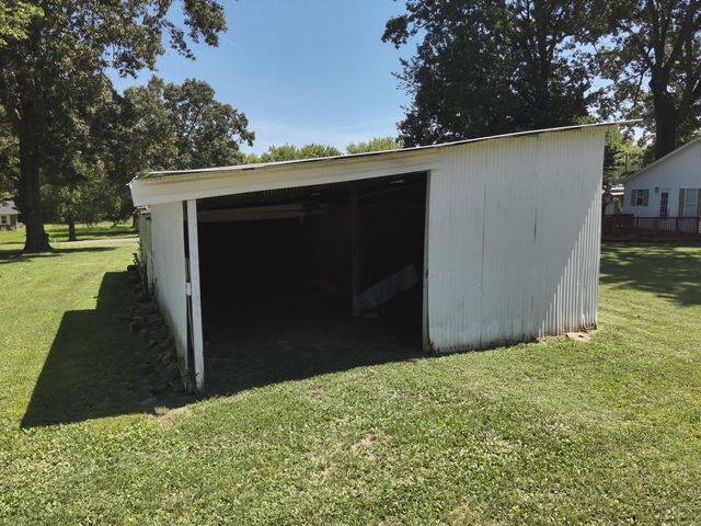 3952 US Hwy 68, Benton, KY 42025