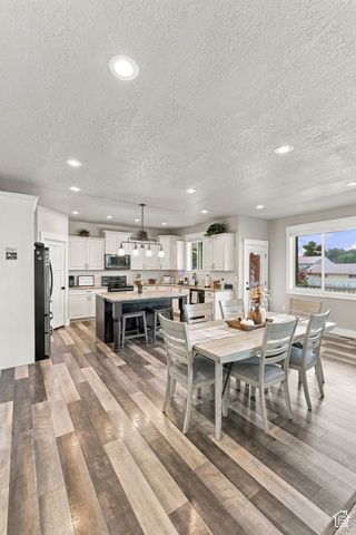 1007 N 1275 W, Farr West, UT 84404