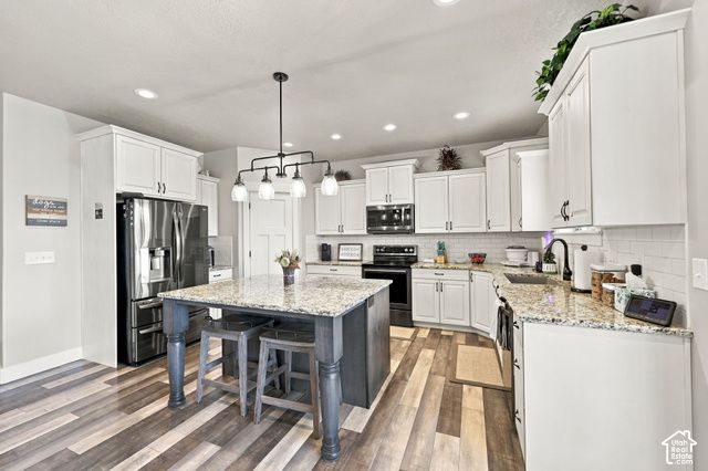 1007 N 1275 W, Farr West, UT 84404