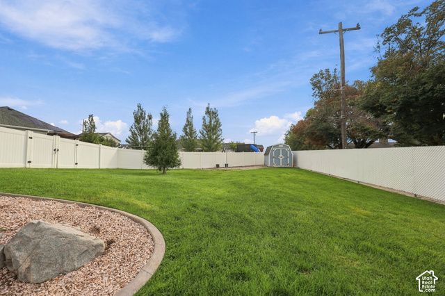 1007 N 1275 W, Farr West, UT 84404