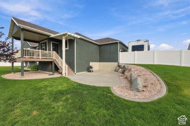 1007 N 1275 W, Farr West, UT 84404