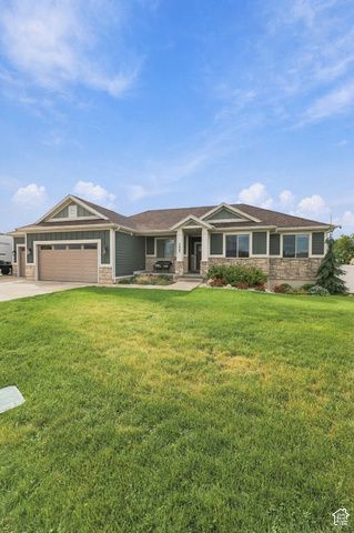 1007 N 1275 W, Farr West, UT 84404