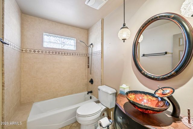 5040 E SHAW BUTTE Drive, Scottsdale, AZ 85254