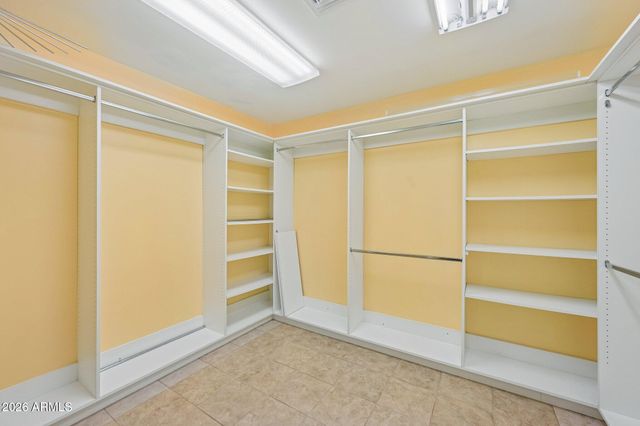 5040 E SHAW BUTTE Drive, Scottsdale, AZ 85254