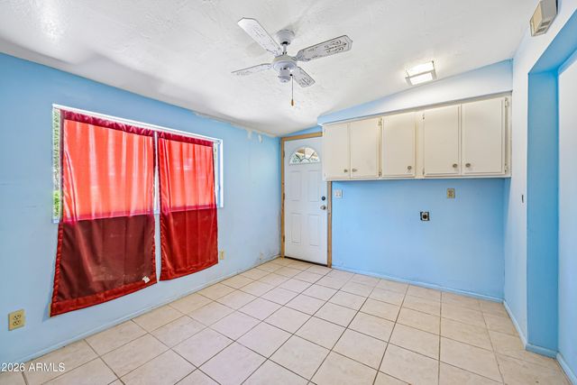 5040 E SHAW BUTTE Drive, Scottsdale, AZ 85254
