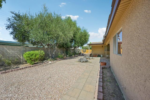 5040 E SHAW BUTTE Drive, Scottsdale, AZ 85254