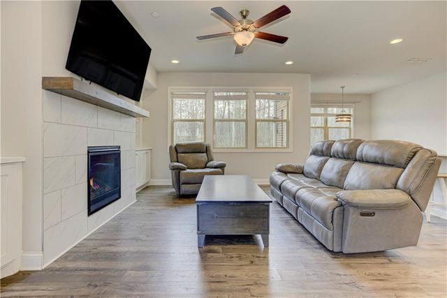 201 Jonquil Spring Road, Woodstock, GA 30188