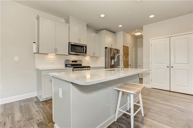 201 Jonquil Spring Road, Woodstock, GA 30188