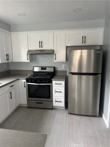 1001 El Tejon, Bakersfield, CA 93308