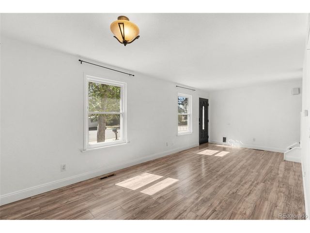 17115 E Nassau Pl, Aurora, CO 80013