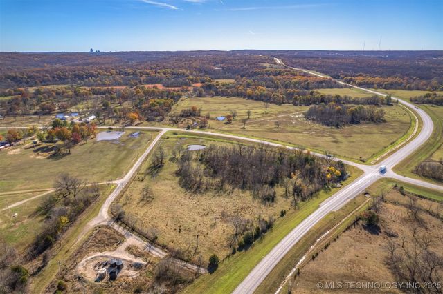 Rock School Road, Sperry, OK 74073