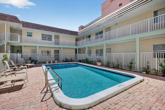 1450 N Riverside Drive 102, Pompano Beach, FL 33062