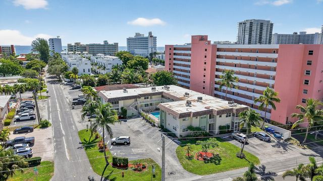 1450 N Riverside Drive 102, Pompano Beach, FL 33062