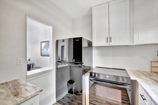 1450 N Riverside Drive 102, Pompano Beach, FL 33062