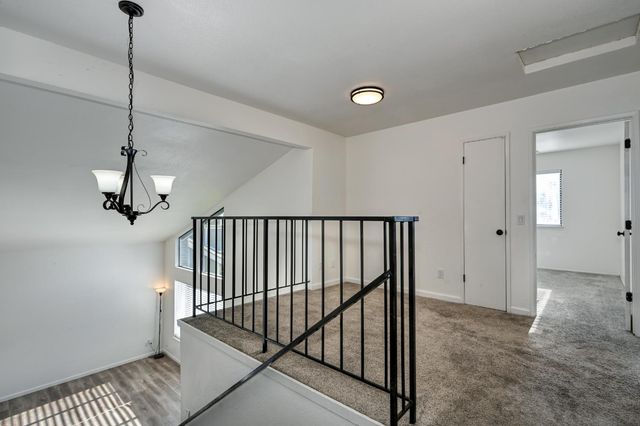 6720 Old Oak Ct, Citrus Heights, CA 95610