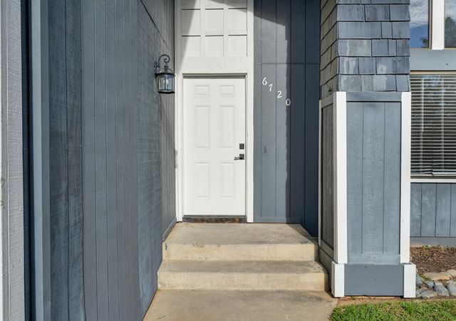 6720 Old Oak Ct, Citrus Heights, CA 95610