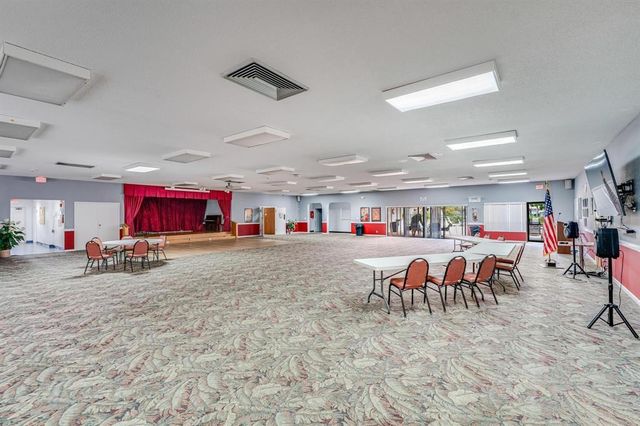 6095 N Sabal Palm Boulevard 212, Tamarac, FL 33319