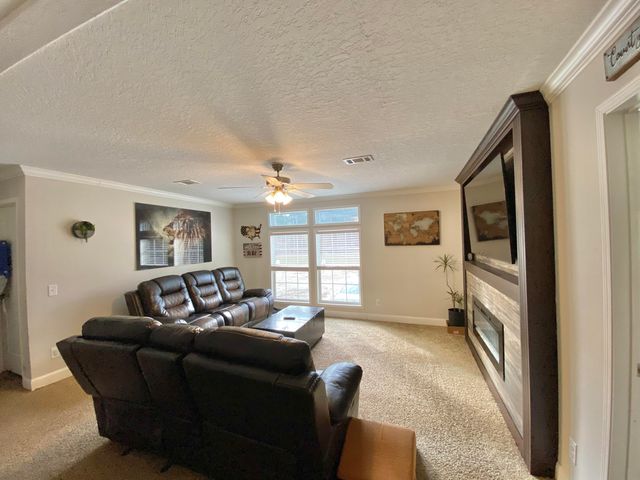 27 S Verdi Lane, Defuniak Springs, FL 32433