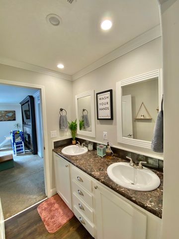 27 S Verdi Lane, Defuniak Springs, FL 32433