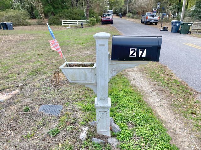 27 S Verdi Lane, Defuniak Springs, FL 32433