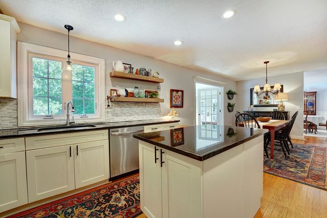 47 Greatstone Drive, Merrimack, NH 03054