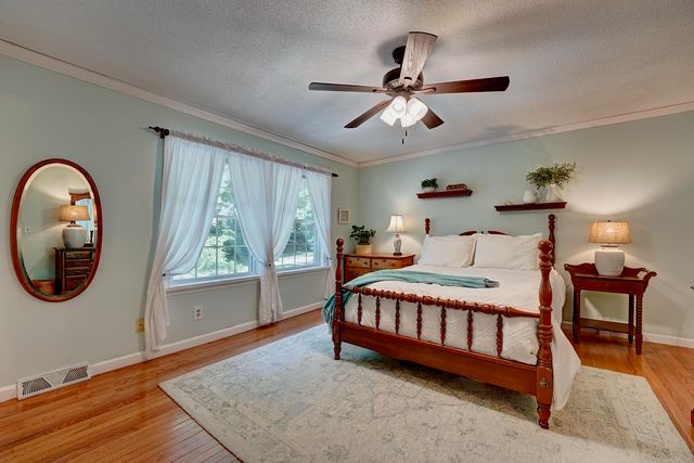 47 Greatstone Drive, Merrimack, NH 03054