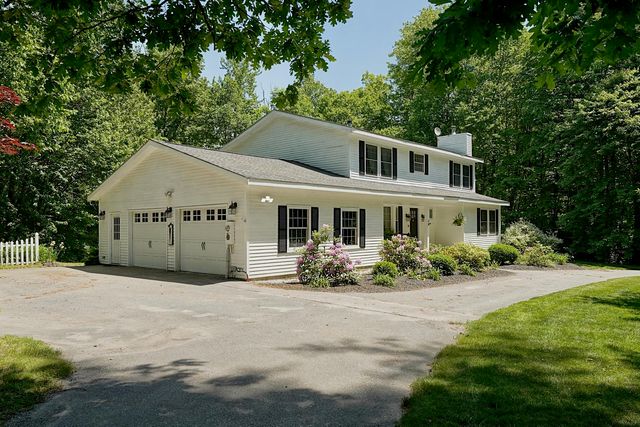 47 Greatstone Drive, Merrimack, NH 03054