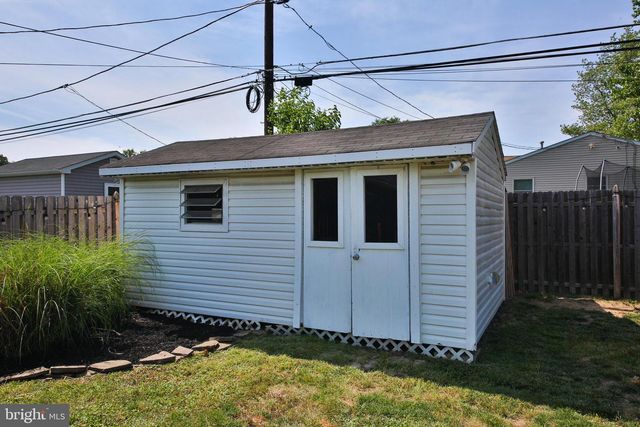 423 CHELSEA RD, Fairless Hills, PA 19030