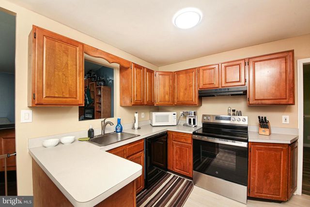 423 CHELSEA RD, Fairless Hills, PA 19030