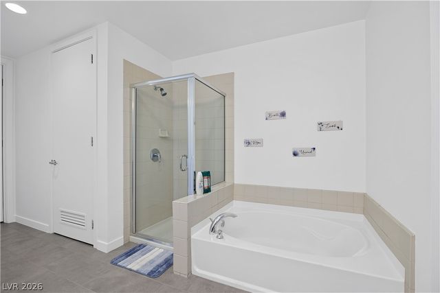 353 East Bonneville Avenue 505, Las Vegas, NV 89101