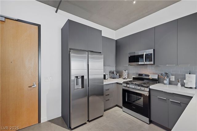 353 East Bonneville Avenue 505, Las Vegas, NV 89101