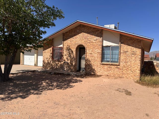 10813 ONYXSTONE Street, El Paso, TX 79924