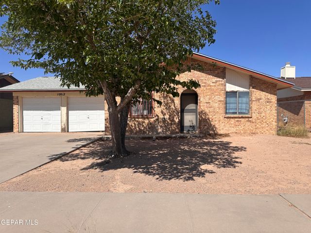 10813 ONYXSTONE Street, El Paso, TX 79924