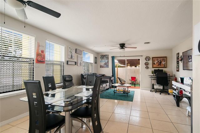 19620 SW 103rd Court 11, Cutler Bay, FL 33157