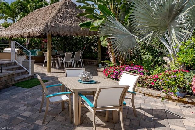 13625 Snapper LN, Naples, FL 34114