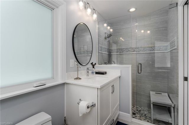13625 Snapper LN, Naples, FL 34114