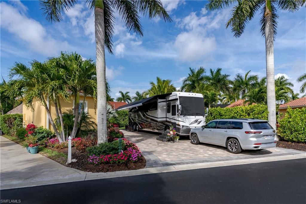 13625 Snapper LN, NAPLES, FL 34114 — photo 2