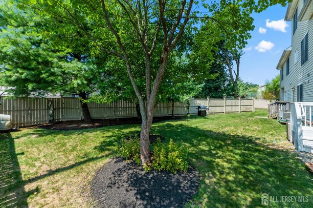 9 Perry L Drew Place, Hightstown, NJ 08520
